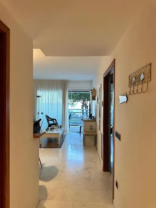 Unique Apartment With Direct Sea View Along The Beach In S'Abanell Central Park בלאנס ספרד